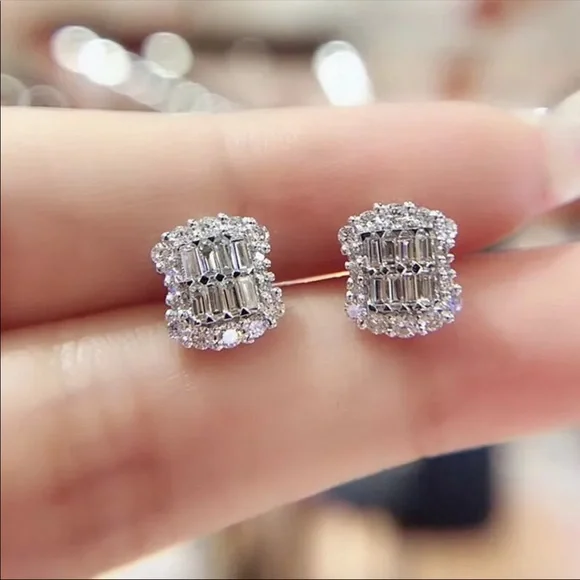 New Luxury Princess 925 Silver Diamond Earring - Picture 5 of 6